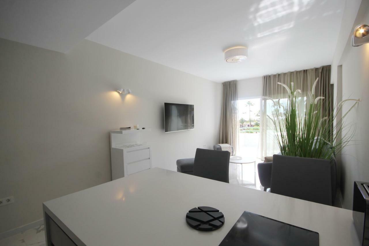 Luxury Apartments In First Beach Line With Pool Costa Adeje  Zewnętrze zdjęcie
